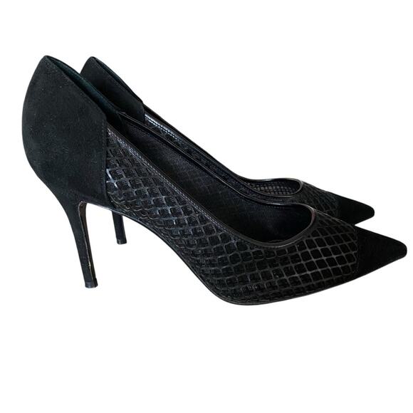 Salvatore Ferragamo Renita Mesh Black Suede Pump Heels Point Toe size 7.5 - Picture 1 of 10